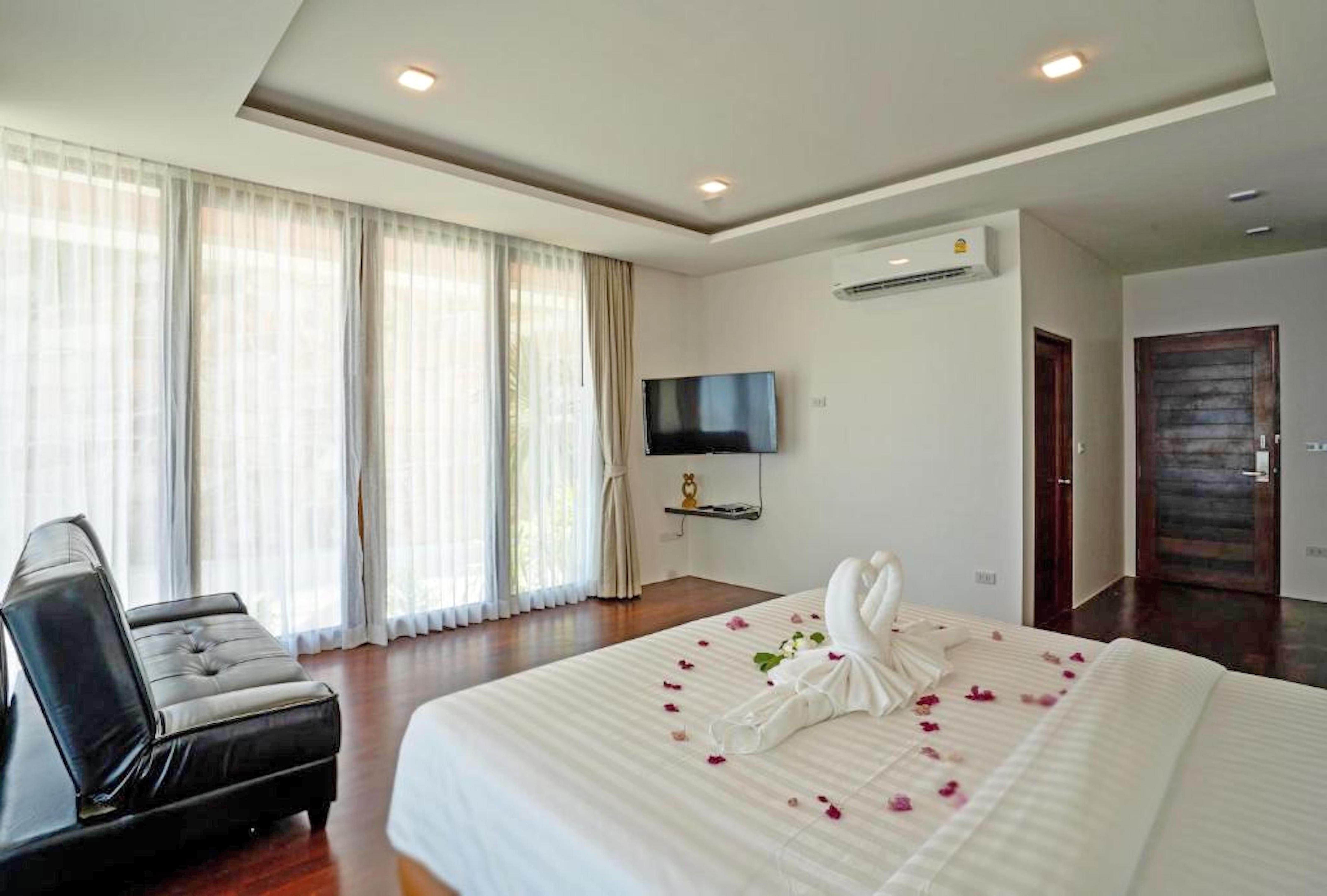 Phi Phi Mountain Beach Resort Sha Certified Buitenkant foto