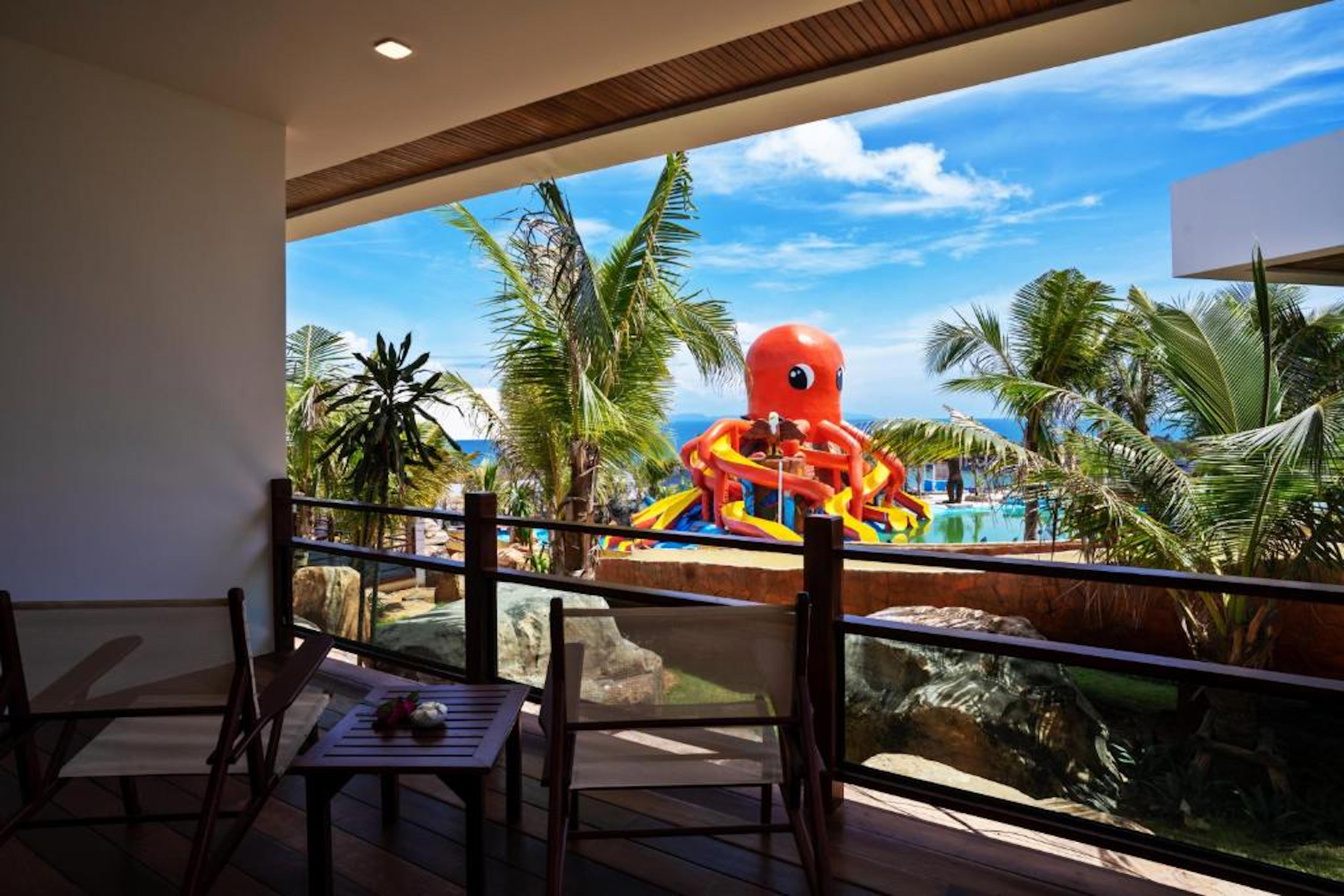 Phi Phi Mountain Beach Resort Sha Certified Buitenkant foto