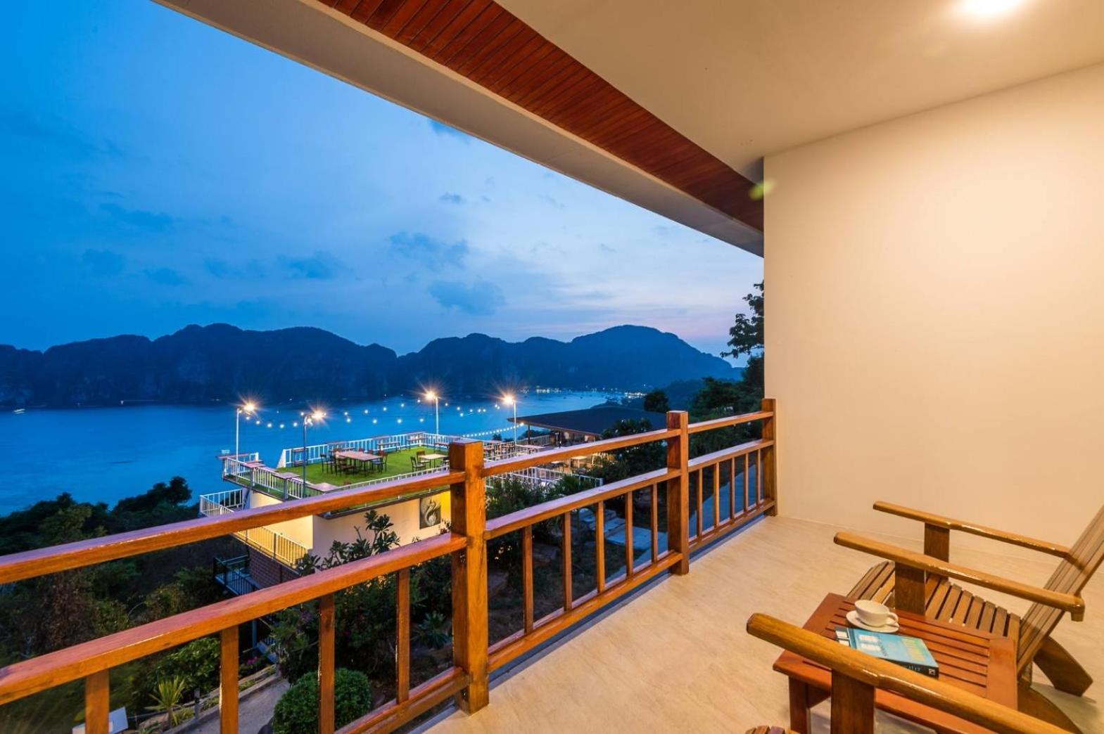 Phi Phi Mountain Beach Resort Sha Certified Buitenkant foto
